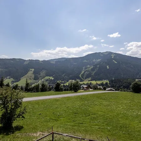 Familienunterkunft Im Ski- Und Wandergebiet 아파트